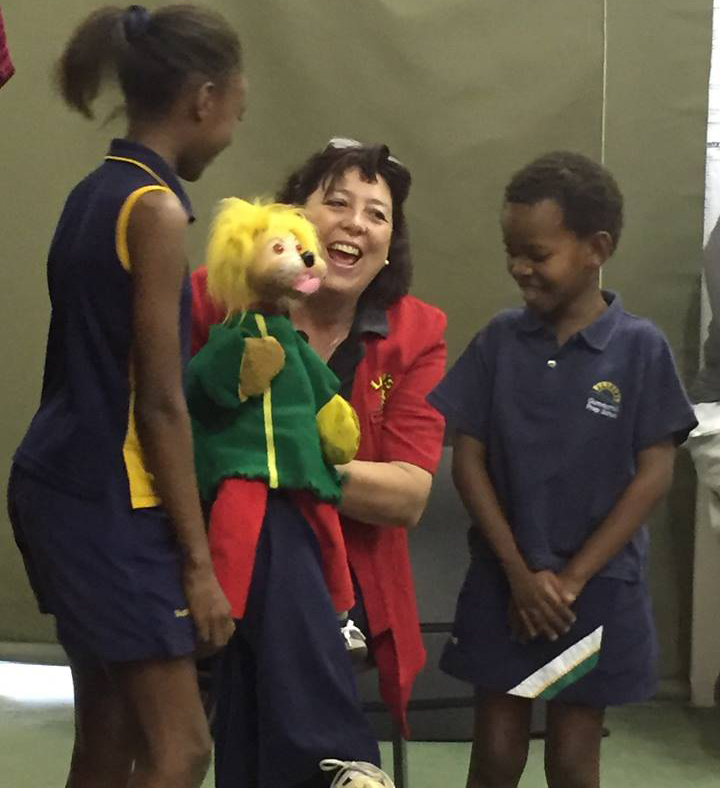 Leo's Edutainment puppet performance